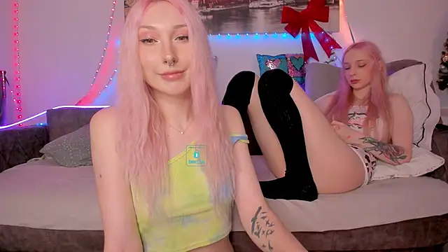 AlexRoseLiRed online show from January 2025 08:47:01 PM