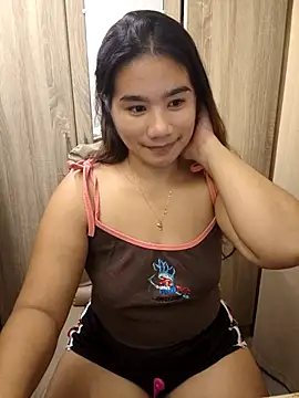 Kissy07 online show from October 2025 03:06:02 AM