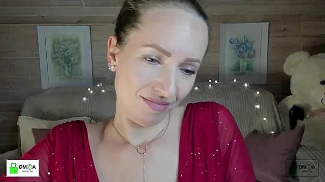 Queenymel online show from October 2025 05:09:02 PM