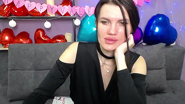 Snapshot of MilaLoona chatting on February 2025 10:58:02 AM MilaLoona online show from February 2025 10:58:02 AM