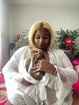 BigFineSelena online show from February 2025 03:07:01 PM