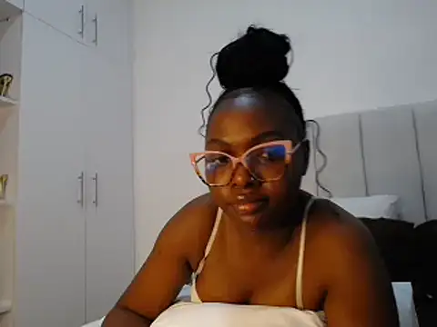 Snapshot of Pretty_Liya08 chatting on March 2025 05:46:02 AM Pretty Liya08 online show from March 2025 05:46:02 AM
