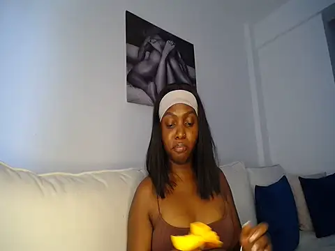 Pretty Liya08 online show from December 2025 10:13:02 AM