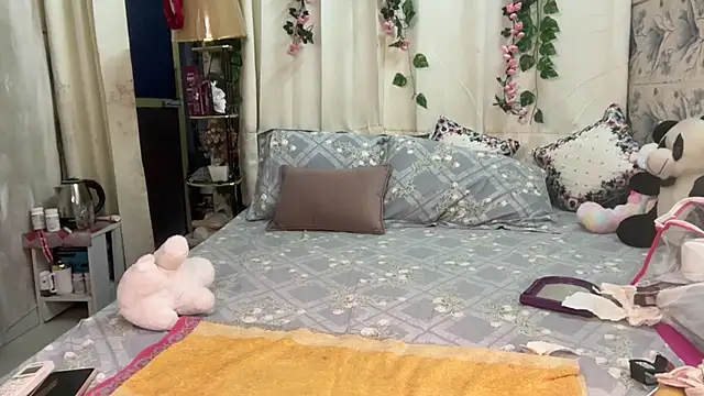 Snapshot of mahimagicdoll_DESI chatting on September 2025 09:36:02 AM mahimagicdoll DESI online show from September 2025 09:36:02 AM