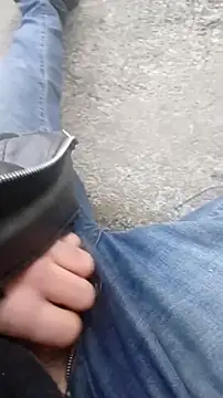 Snapshot of Garyonrad5 chatting on November 2025 09:25:02 PM Garyonrad5 online show from November 2025 09:25:02 PM