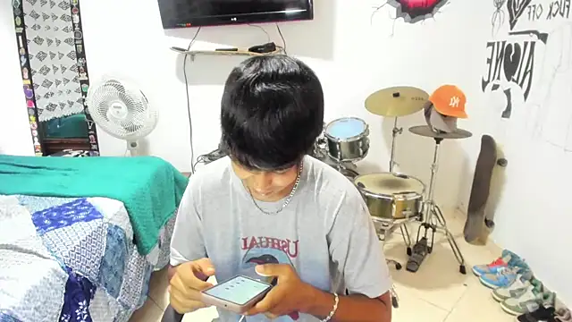 Zack falcon online show from February 2025 10:06:02 PM