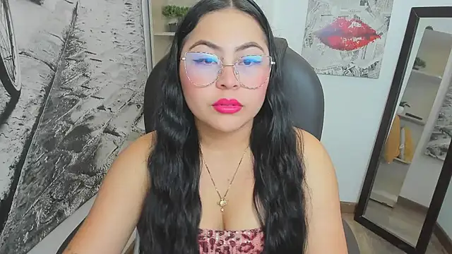 Hana    online show from November 2025 10:30:01 PM