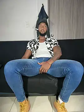 blackdrey18 online show from February 2026 01:44:02 PM