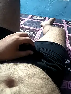 witchhunter1 online show from October 2025 06:15:02 PM