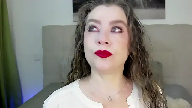 PetersEmily online show from March 2025 12:12:01 AM