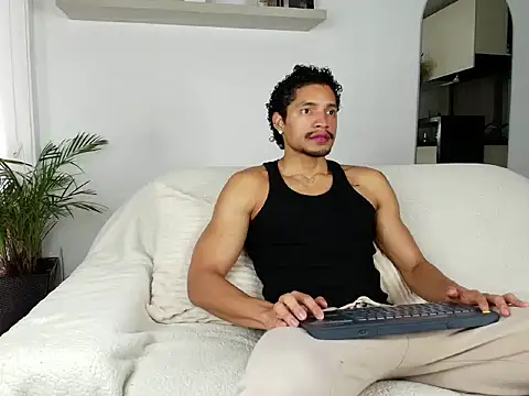 Robyn Miller online show from October 2025 05:45:02 PM