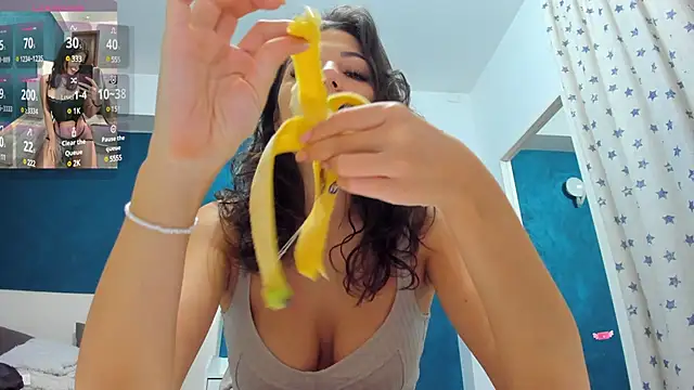 Anna Lewis online show from February 2025 06:56:02 AM