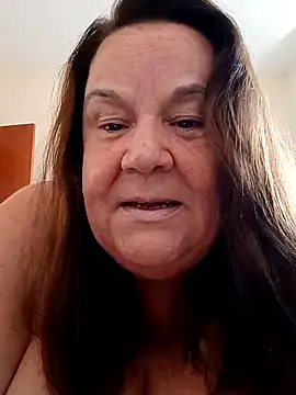 Yaya Mineira online show from February 2025 05:04:02 PM