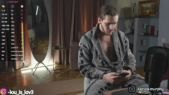 Louis Karlos online show from November 2025 03:50:01 AM