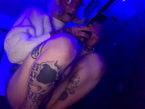 Kik SickSlut88 online show from October 2025 02:35:02 PM