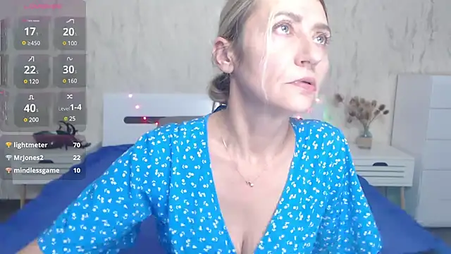 Snapshot of ZoeGrant chatting on January 2025 11:18:01 PM ZoeGrant online show from January 2025 11:18:01 PM