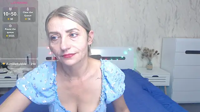 Snapshot of ZoeGrant chatting on January 2025 11:24:01 PM ZoeGrant online show from January 2025 11:24:01 PM