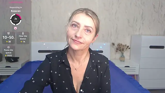 Snapshot of ZoeGrant chatting on February 2025 07:05:02 PM ZoeGrant online show from February 2025 07:05:02 PM