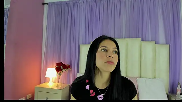 Snapshot of lulumars chatting on December 2024 04:01:02 AM lulumars online show from December 2024 04:01:02 AM