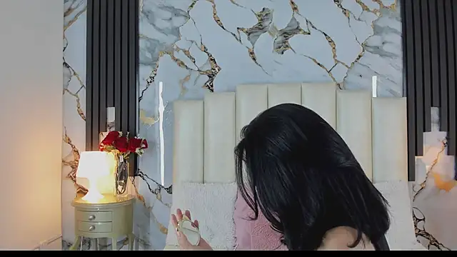 Snapshot of lulumars chatting on April 2026 04:50:01 AM lulumars online show from April 2026 04:50:01 AM