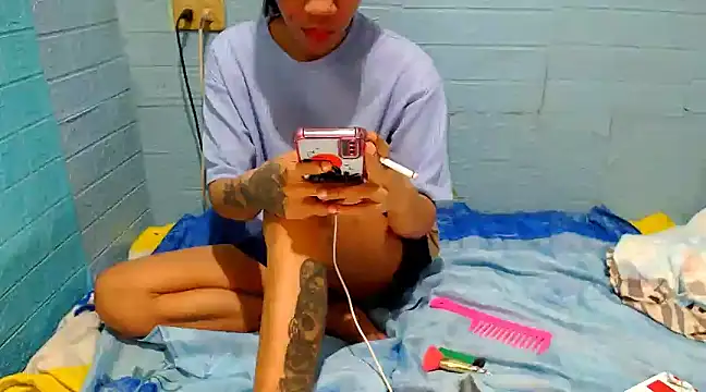 Snapshot of AsianNaughtiesMistress chatting on January 2025 05:56:01 PM AsianNaughtiesMistress online show from January 2025 05:56:01 PM