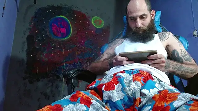 Snapshot of Tatted21xxx chatting on February 2025 09:19:01 PM Tatted21xxx online show from February 2025 09:19:01 PM