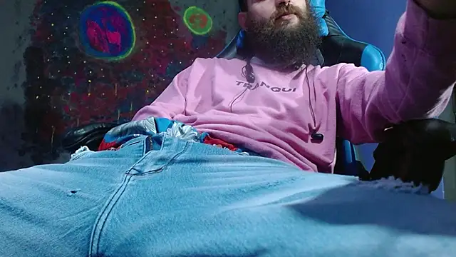 Snapshot of Tatted21xxx chatting on February 2025 03:32:02 AM Tatted21xxx online show from February 2025 03:32:02 AM