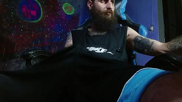 Snapshot of Tatted21xxx chatting on February 2025 04:03:02 AM Tatted21xxx online show from February 2025 04:03:02 AM