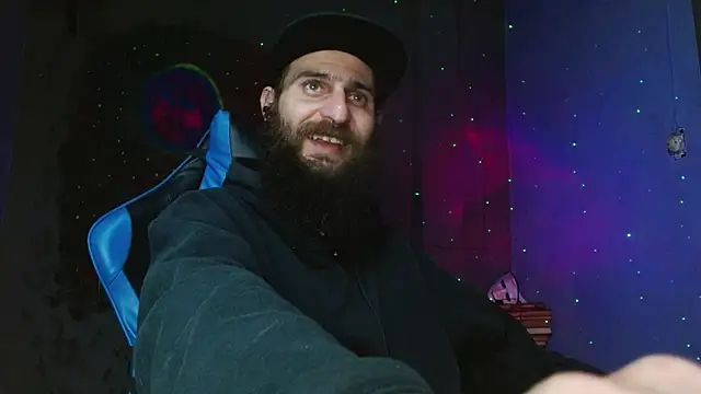 Snapshot of Tatted21xxx chatting on February 2025 04:23:01 AM Tatted21xxx online show from February 2025 04:23:01 AM