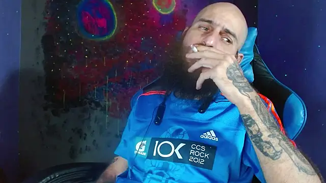 Snapshot of Tatted21xxx chatting on February 2025 02:57:02 PM Tatted21xxx online show from February 2025 02:57:02 PM