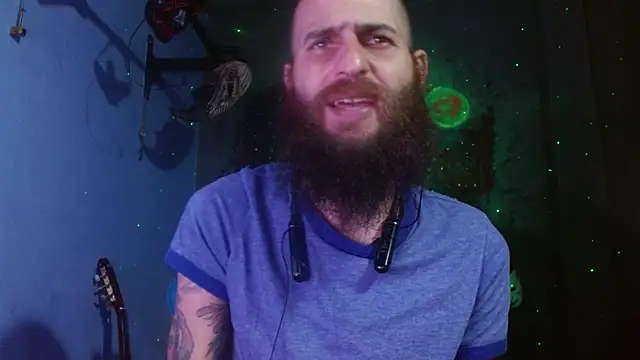 Snapshot of Tatted21xxx chatting on February 2025 08:06:02 AM Tatted21xxx online show from February 2025 08:06:02 AM