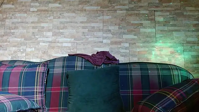 Snapshot of Tatted21xxx chatting on March 2025 08:21:02 PM Tatted21xxx online show from March 2025 08:21:02 PM