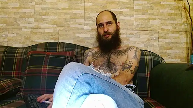 Snapshot of Tatted21xxx chatting on March 2025 04:28:02 AM Tatted21xxx online show from March 2025 04:28:02 AM