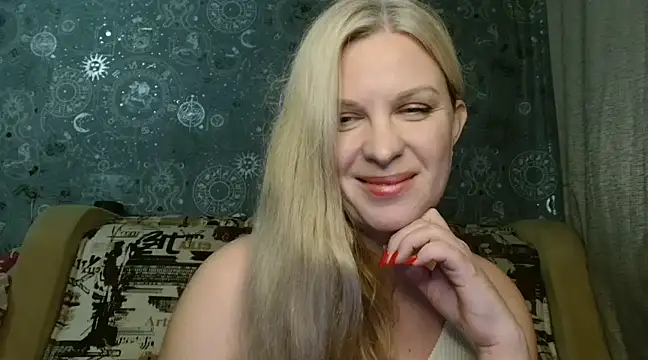 BlondeFox online show from December 2024 11:39:01 AM
