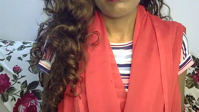 Indian-Squirt online show from November 2025 07:48:02 PM