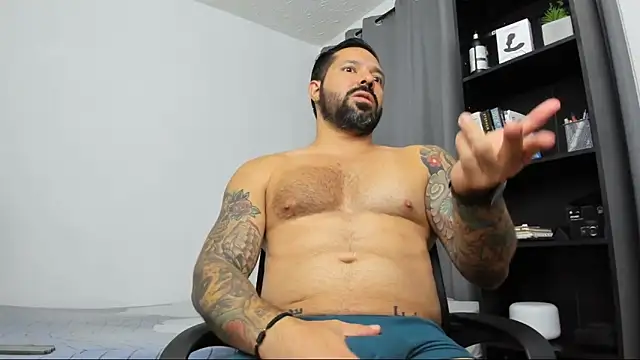 Pierre Vidal online show from March 2025 01:37:01 AM