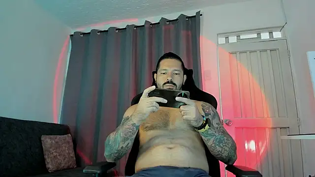 Pierre Vidal online show from November 2025 01:10:01 PM