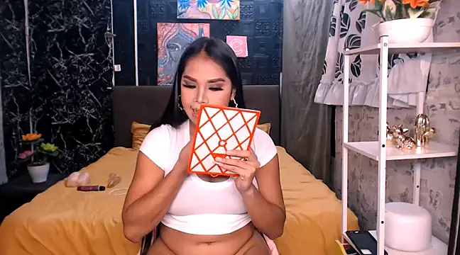 QueenOfStrip online show from January 2025 07:56:02 PM