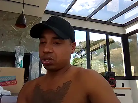 Juninho10c online show from November 2025 05:00:02 PM