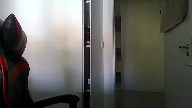 Juninho10c online show from February 2026 12:21:01 PM