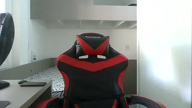 Juninho10c online show from February 2026 03:05:02 PM