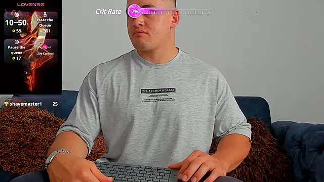 Snapshot of Leonsmoron chatting on January 2025 04:04:01 PM Leonsmoron online show from January 2025 04:04:01 PM