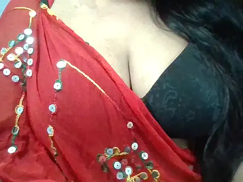 Roopshikha39 online show from October 2025 07:00:01 PM