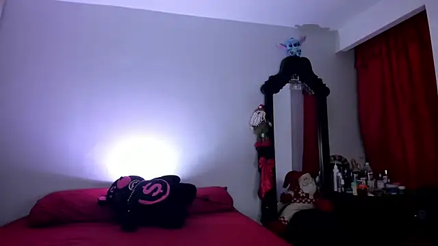 sweet evill  online show from December 2024 11:24:02 PM