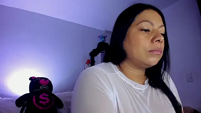 sweet evill  online show from November 2025 11:59:02 PM