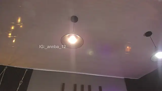 annie barozzi online show from November 2025 01:33:01 PM