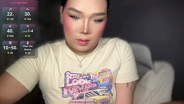MissCataleyaxxx online show from May 2026 12:27:01 AM