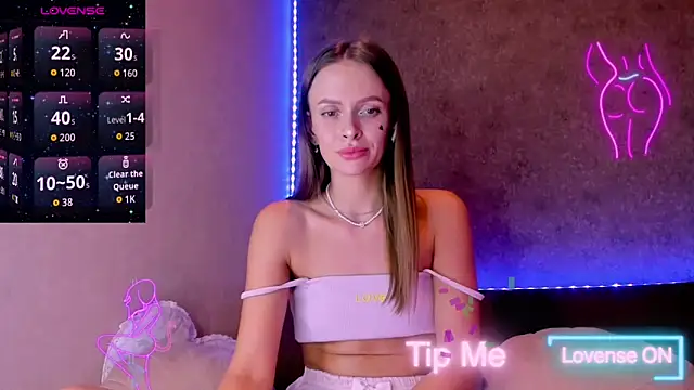 madina taher online show from September 2025 09:03:02 PM