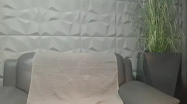 Antoniodiamond online show from February 2025 08:05:02 PM