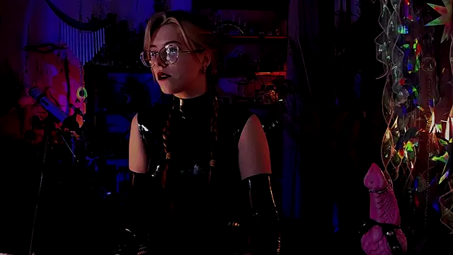 Scarlett Wanner online show from December 2024 07:42:02 PM